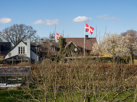 Jeg er født 17. februar 1953